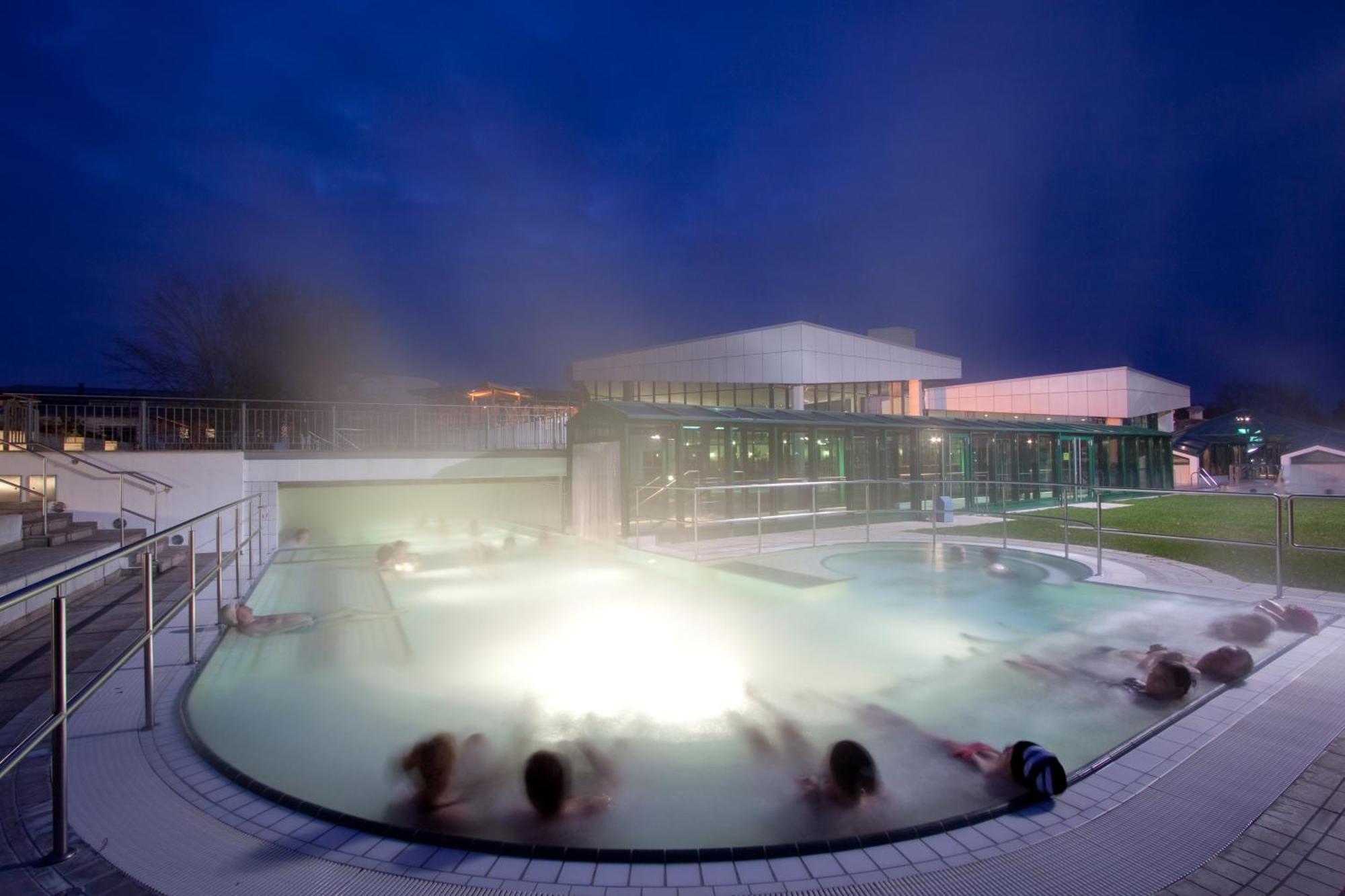 Thermenhotel Tannenhof - Ihr Wohlfuehl-Hotel Bad Fussing Exterior photo